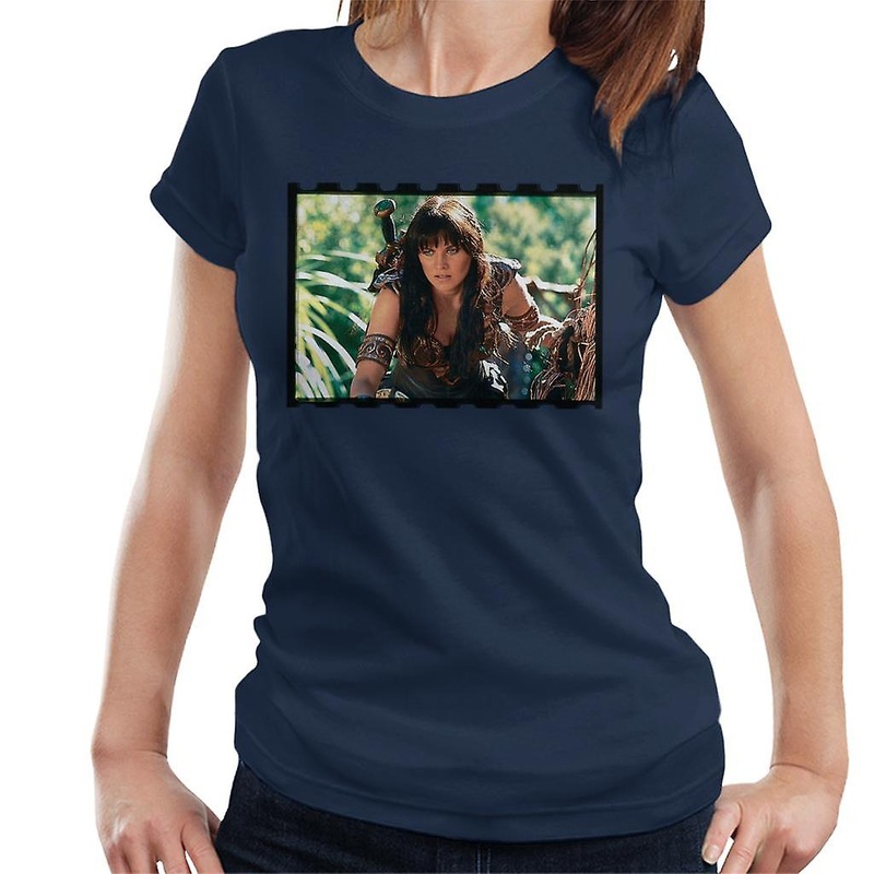Xena Warrior Princess Spying Women’s T-Shirt